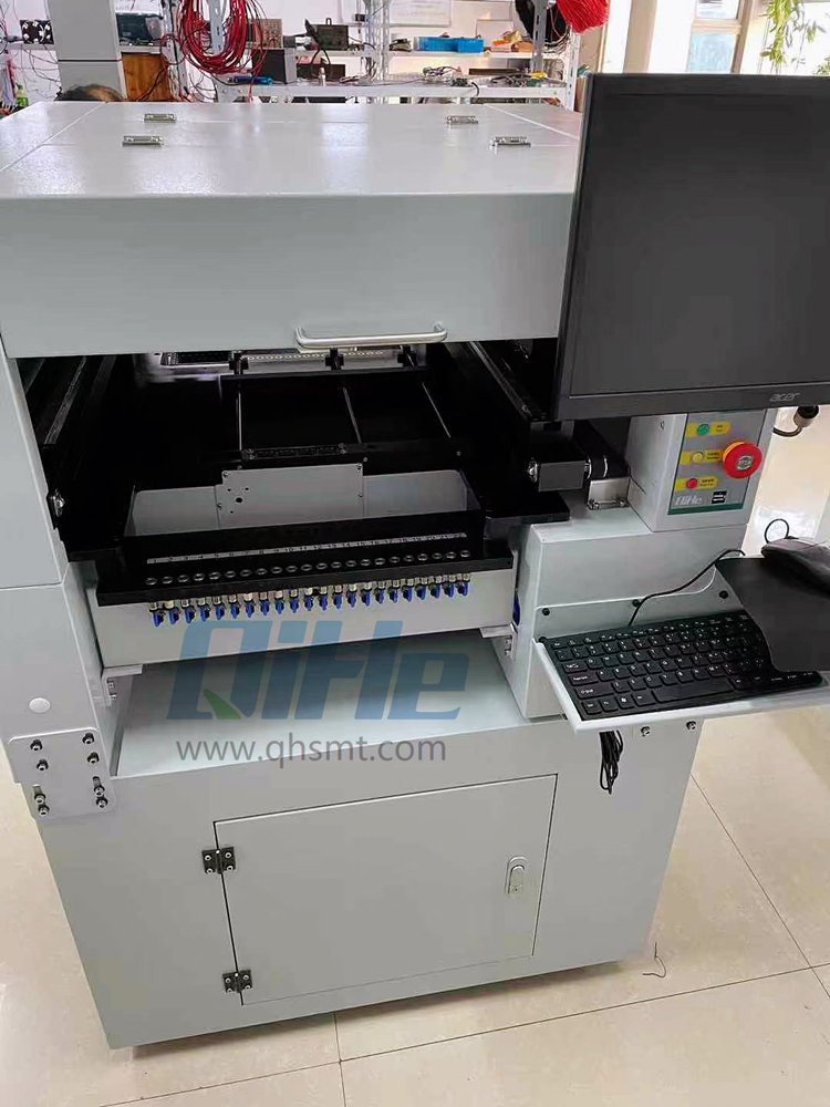 Customer Sharing  TVM925 LED PCB smt assembly machine by LED custom made outdoor  lamp  manufacturer from Malaysia .Today author from qihe smt pick and place machine sharing you with a customer case story .
