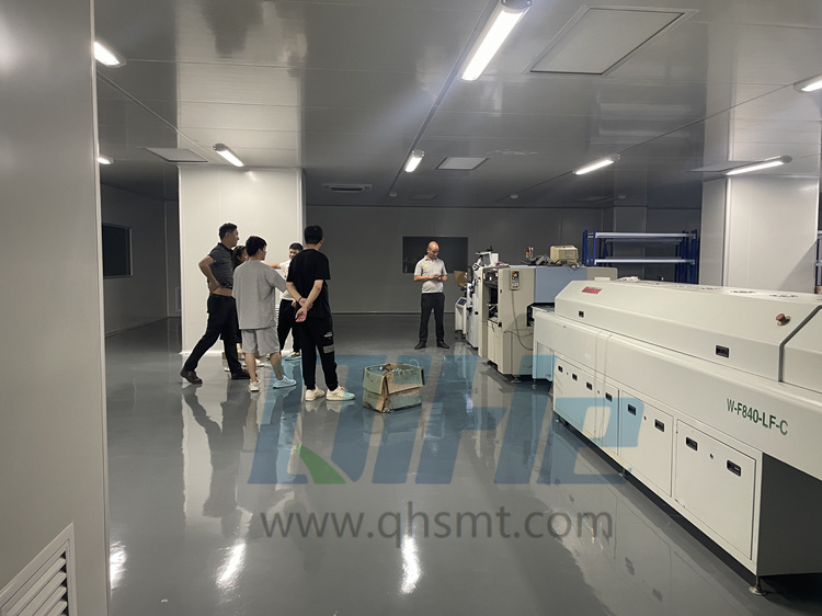 Today author from qihe smt pick and place machine sharing you with a customer case story . Customer Sharing  TVM925 universal automatic pick and place machine by manufacture of household appliances and  Integrated circuit design for electronic equipment 