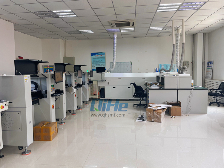 Today author from qihe smt pick and place machine sharing you with a customer case story . Customer Sharing  QM61  several PNP combine production  at customer‘s LED factory