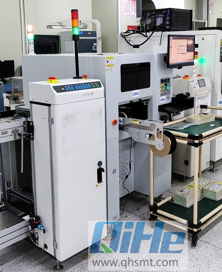 Today author from qihe sharing you with a customer case story . Customer Sharing  LabelQM41 labeling mounter  SMT Label mounter machine   electronic production from Vietnam.SMT Label Feeder for smt pick and place machine .