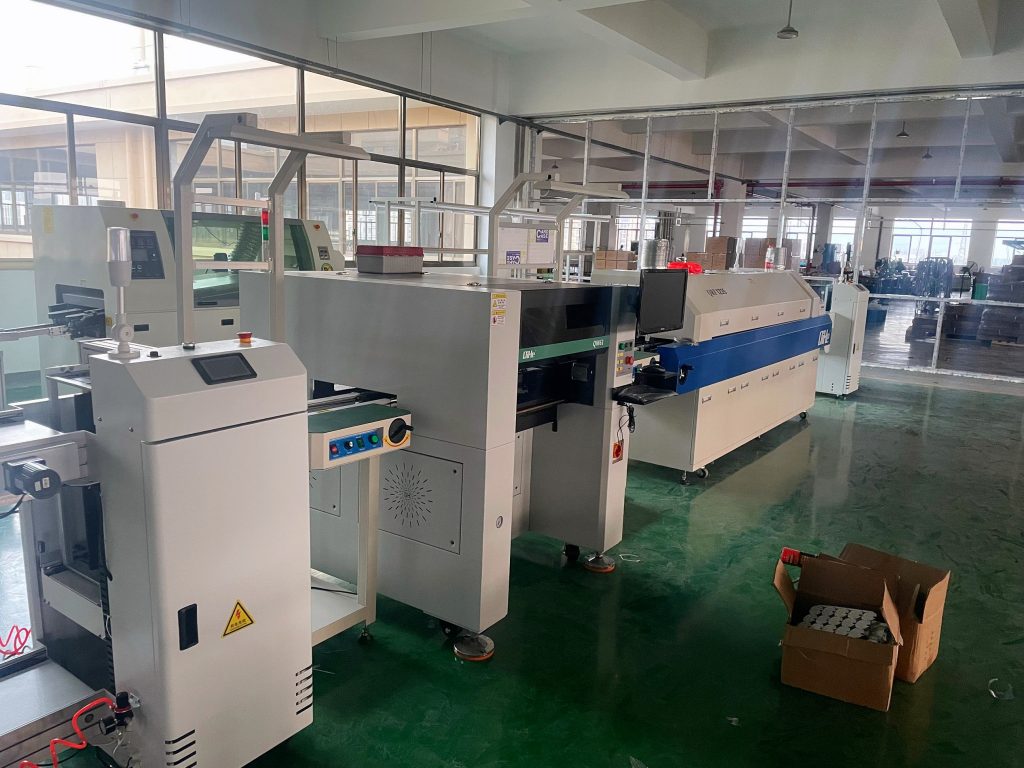 qihe Smt pick and place machine QM61 SMTand THT clean room design