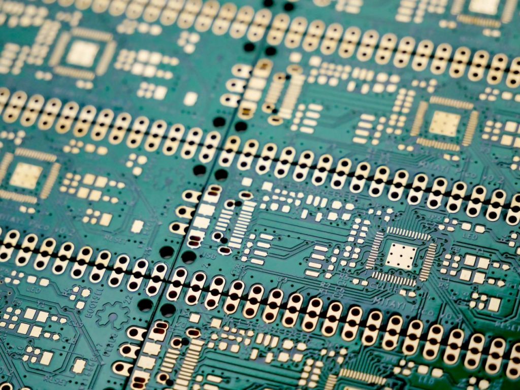 Why SMT Solder Joints Have Pinholes & Bubbles? Solder Paste & Printing Fixes